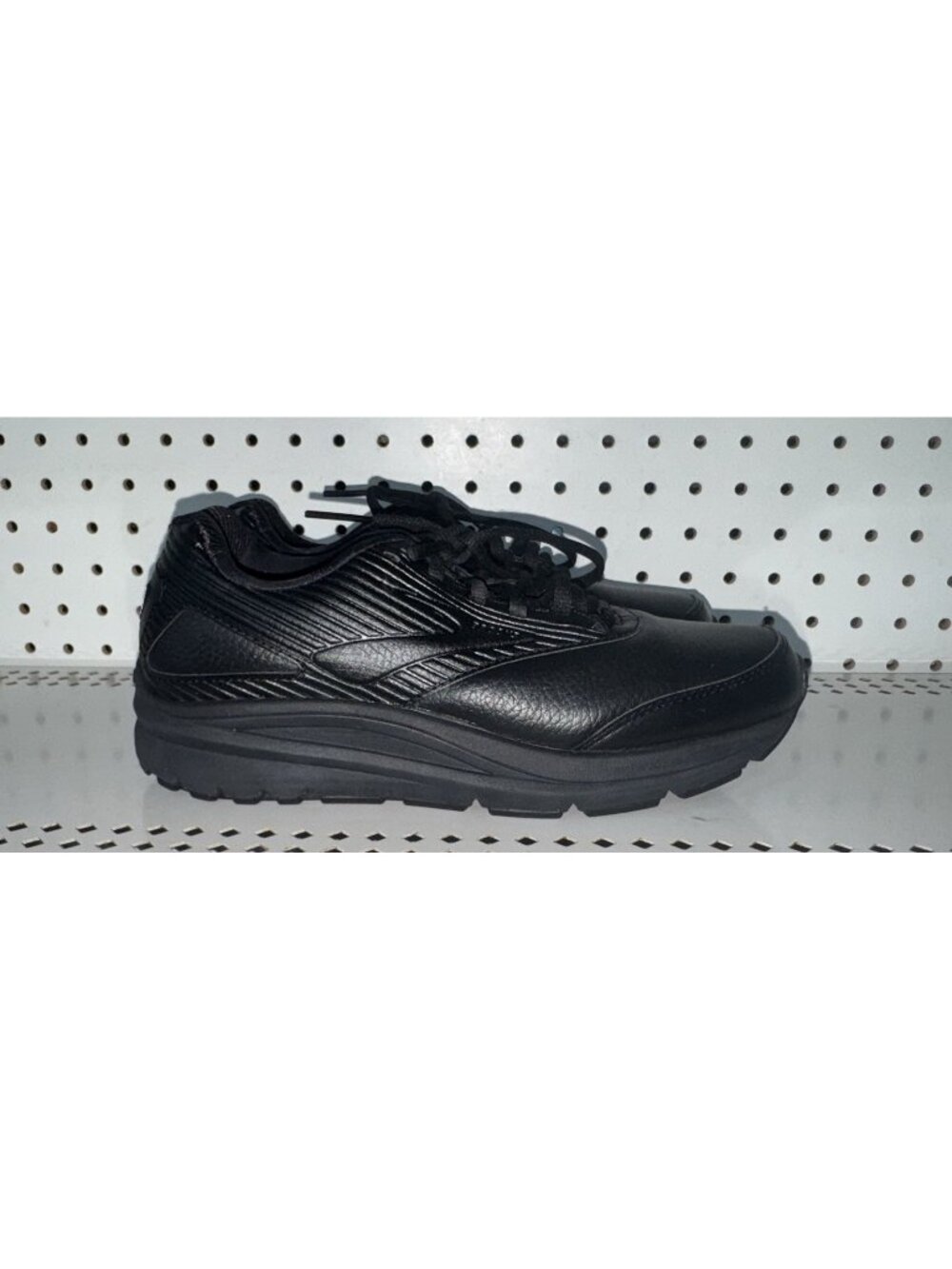 Brooks Addiction Walker 2 Womens Leather Athletic Walking Shoes Size 7.5 Black